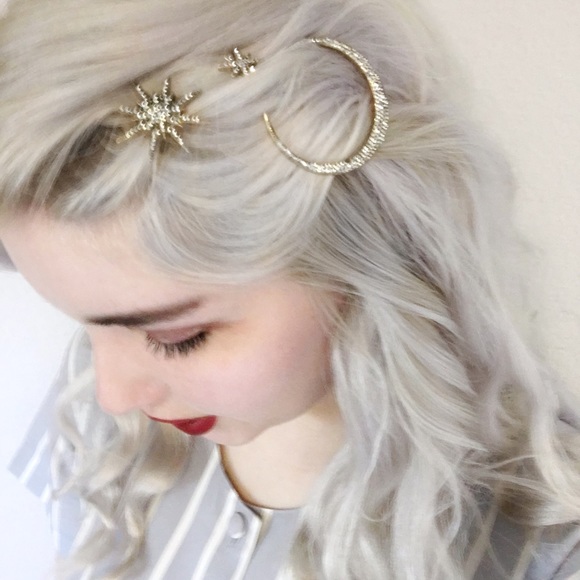 Back in stock! 🌙✨Moon and Stars Hair Accessories - Picture 4 of 4